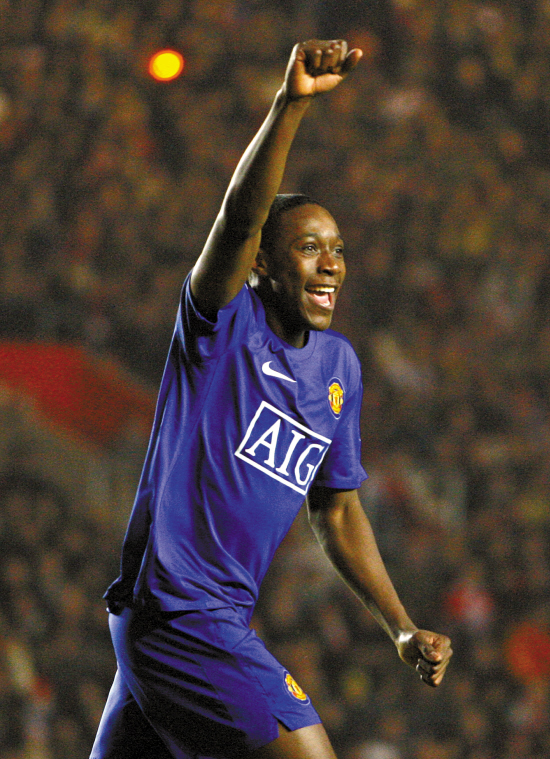 英雄联盟投注-费城76人迎足总杯关键赛；今晨远射贴柱；管理层满意；更衣室氛围转暖的简单介绍