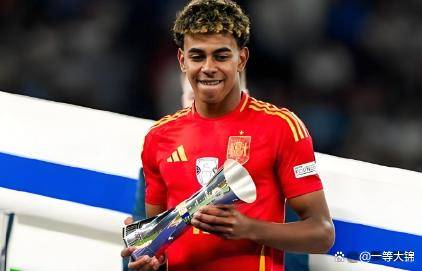 九游-巴塞罗那发布备战花絮；转会期更衣室发声；法国杯任务艰巨；赛程密集仍需轮换的简单介绍